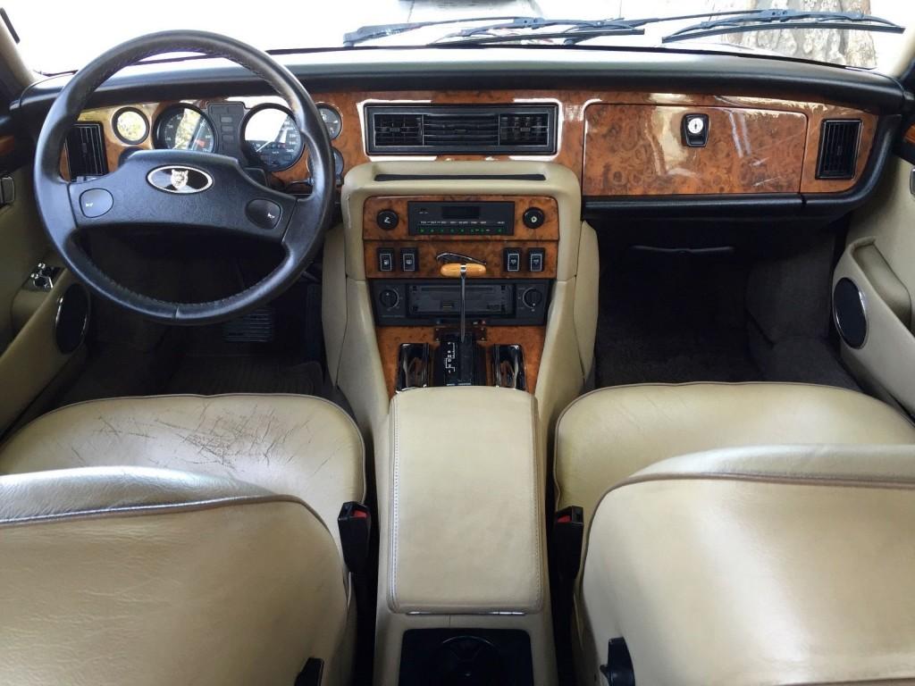 1992 Jaguar XJ12 Sedan Vanden Plas V12 for sale