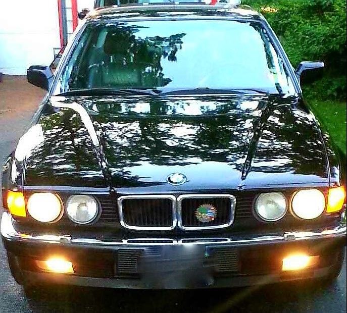 NICE 1989 BMW 7 Series